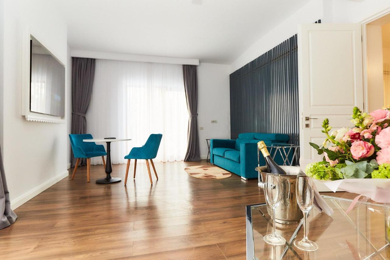 Lebada Luxury & Hotel 5*